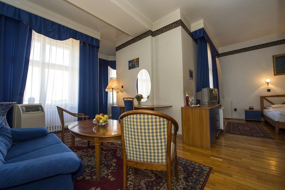 GRAND HOTEL ARANYBIKA DEBRECEN 3 Magyarorsz g HUF 21470 rt l