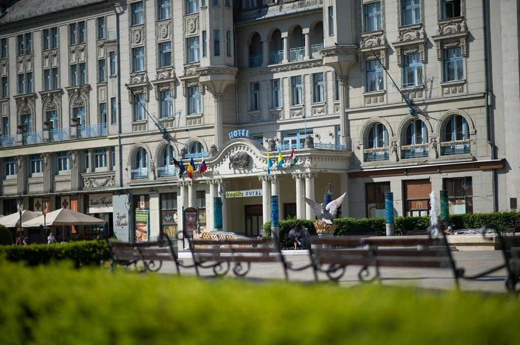 Grand Hotel Aranybika Debrecen Kültér fotó